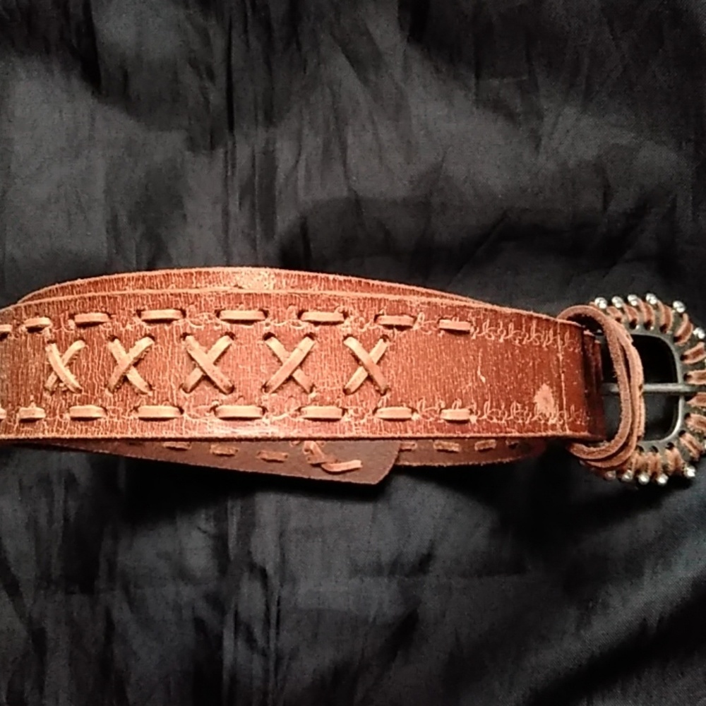 Belt - Picture 3 of 3